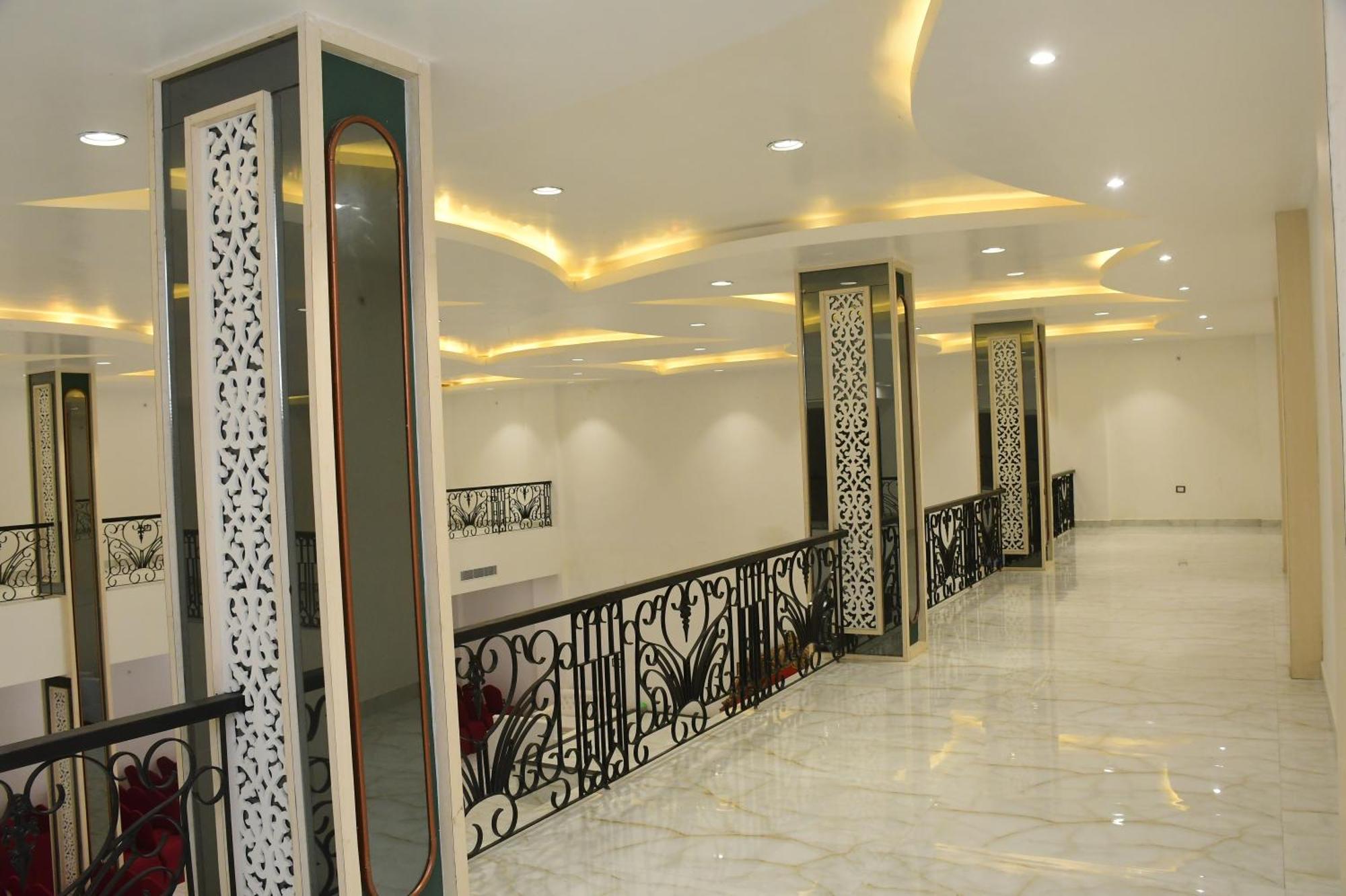 Vatika Banquet And Lawn Hotel Gaya Eksteriør billede